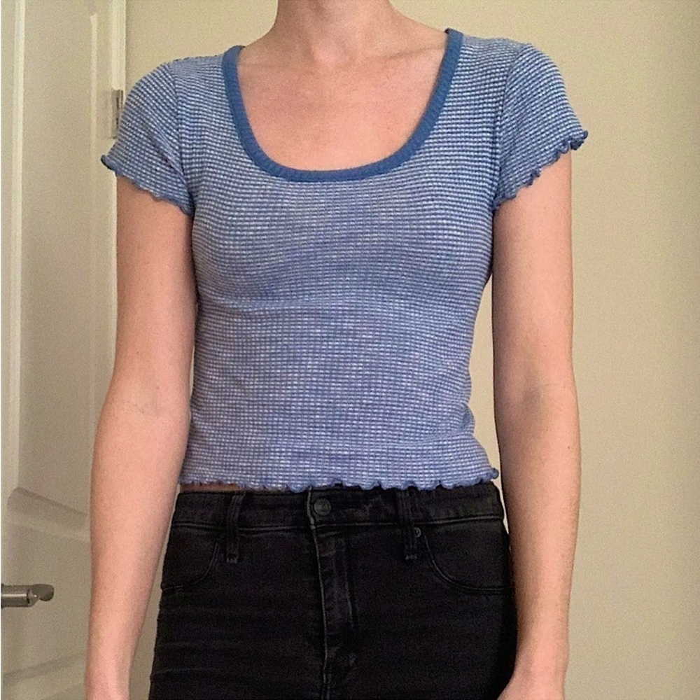 NWOT Abercrombie and Fitch Blue Striped Women’s Top size XS
